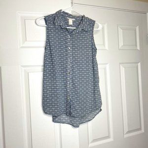 Women"s H&M Collared Button up Tank Size 4